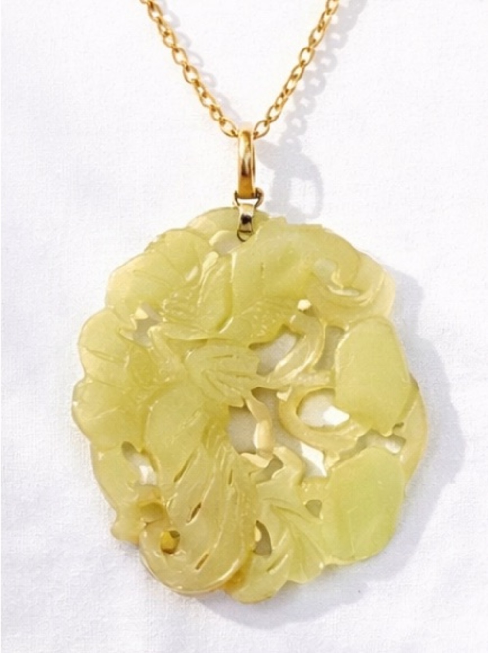 Vintage Jade Carved Pendant Necklace Green Statement Medallion Boho Artisan - Picture 4 of 6